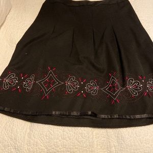 Dress skirt with embroidery